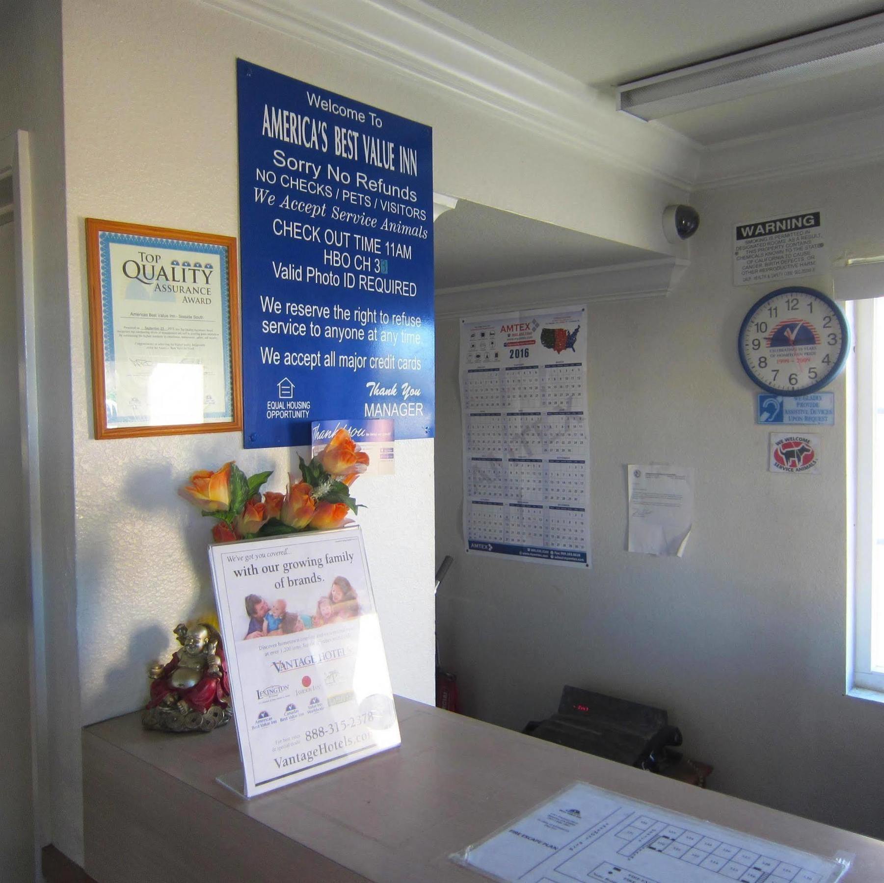 Pacific Best Inn Seaside Ngoại thất bức ảnh